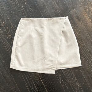 Abercrombie Beige Mini Skirt